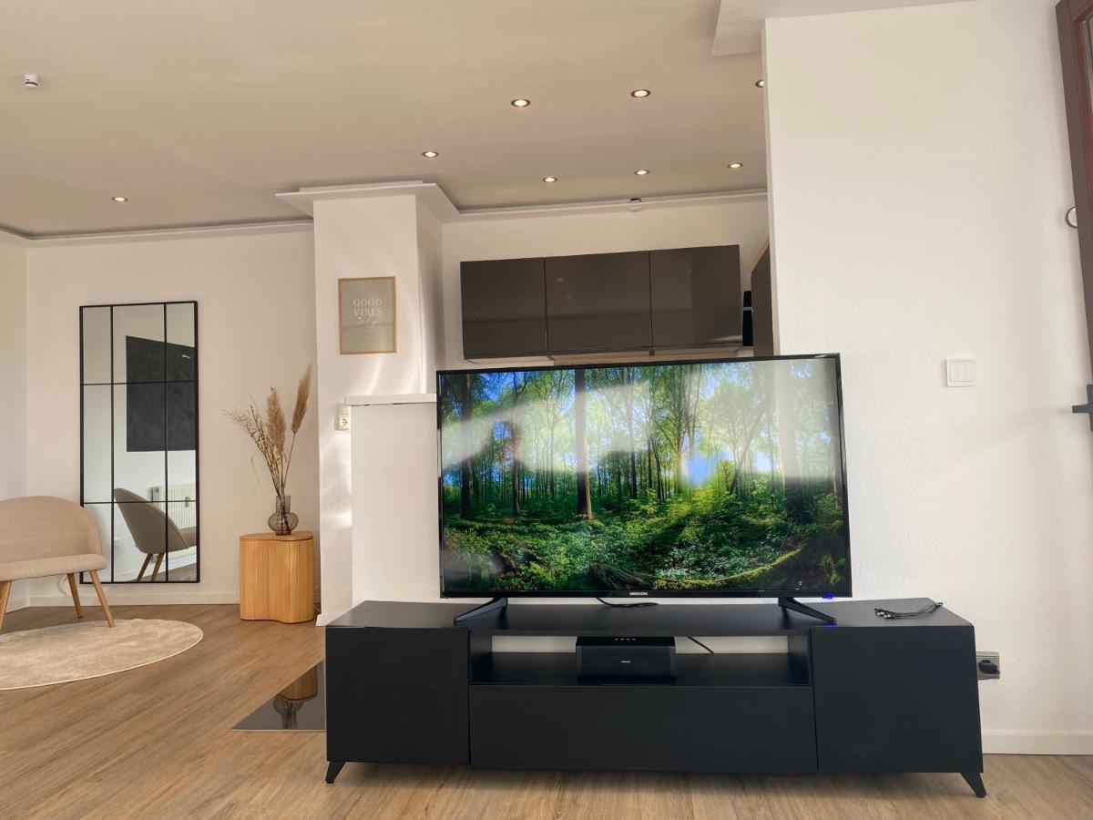 81 M2 I Comfortable 3 Room Apartment I Central L Wifi & Netflix *