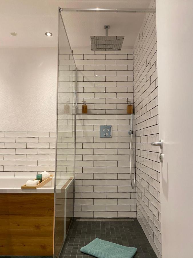 81 M2 I Comfortable 3 Room Apartment I Central L Wifi & Netflix Apartment *