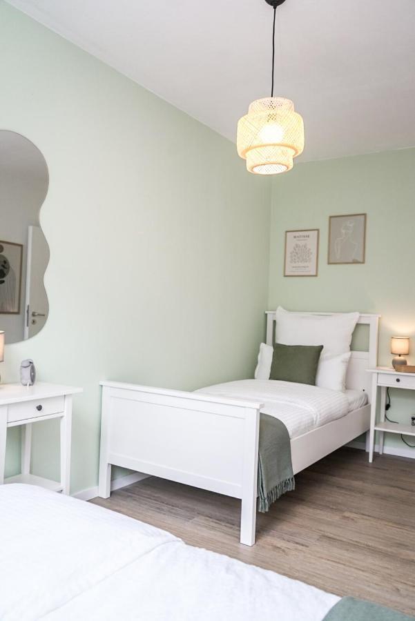 81 M2 I Comfortable 3 Room Apartment I Central L Wifi & Netflix *