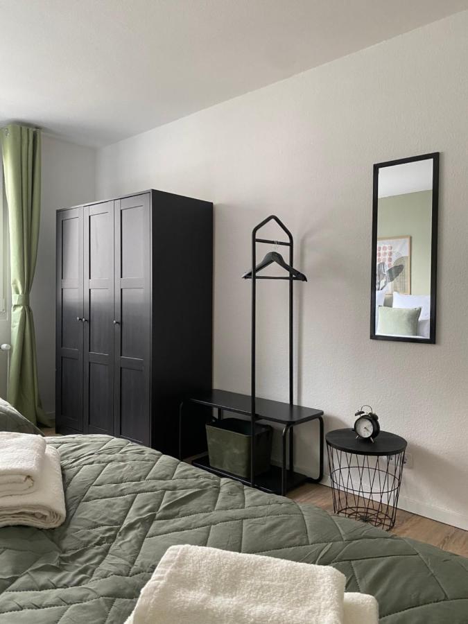 81 M2 I Comfortable 3 Room Apartment I Central L Wifi & Netflix *